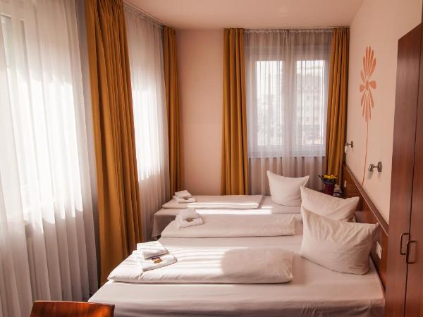 Hotel Residenz : photo 3 de la chambre chambre triple