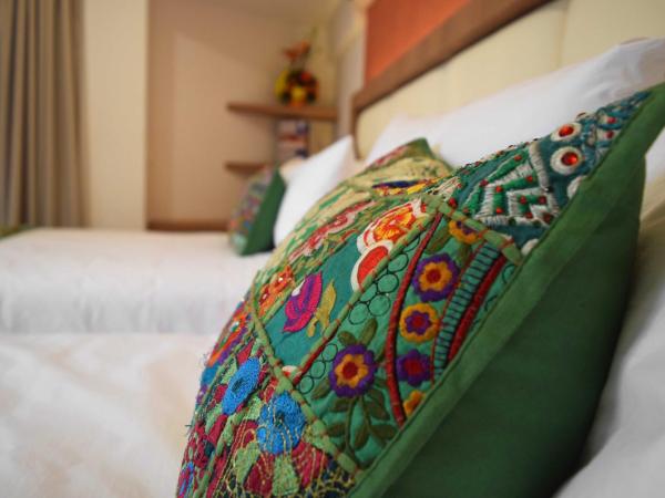 Hotel Boutique Dawat WTC : photo 5 de la chambre chambre lits jumeaux deluxe