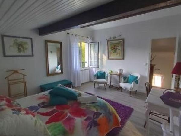 Euskadi : photo 3 de la chambre chambre triple - vue sur jardin