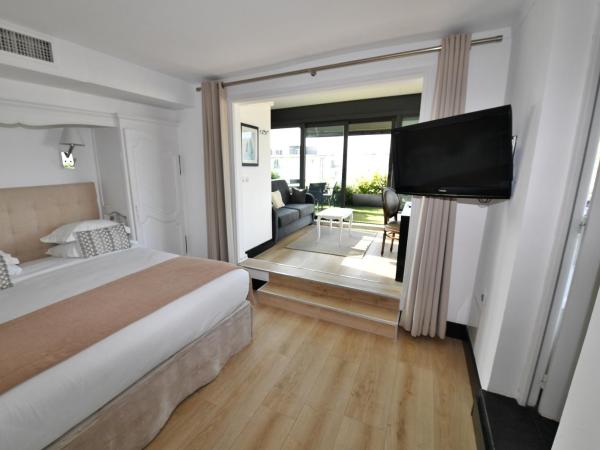 Hôtel de Provence : photo 4 de la chambre suite penthouse avec terrasse