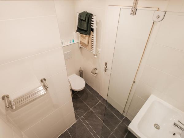 Hotel Les Etagnes : photo 3 de la chambre chambre double