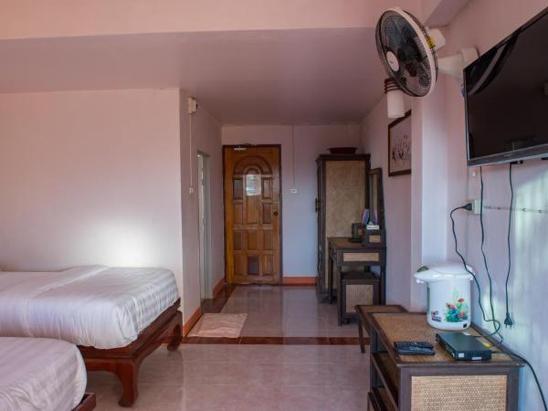 เลาลีฮิลล์รีสอร์ท Laulee hill resort : photo 6 de la chambre chambre lits jumeaux supérieure