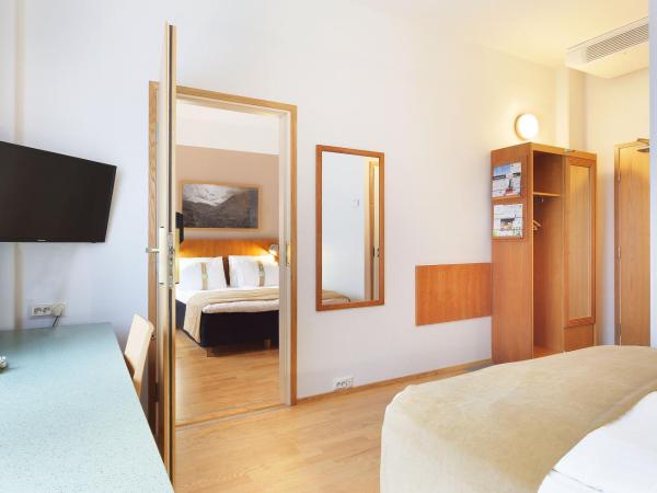 Holiday Inn Helsinki-Vantaa Airport, an IHG Hotel : photo 1 de la chambre chambre lits jumeaux standard
