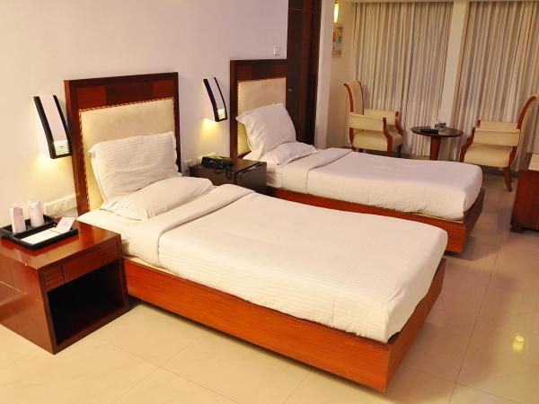 Hotel Luciya : photo 4 de la chambre chambre double ou lits jumeaux standard