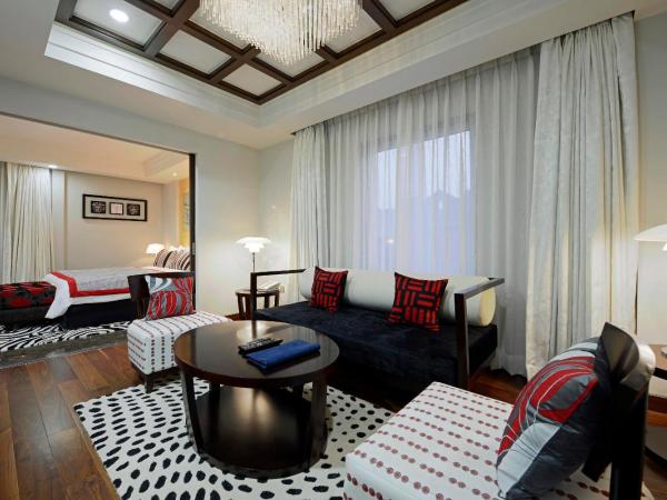 Radisson Blu Hotel Ahmedabad : photo 5 de la chambre suite junior