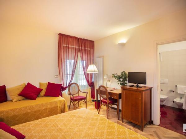 Hotel Alessandro Della Spina : photo 5 de la chambre chambre triple