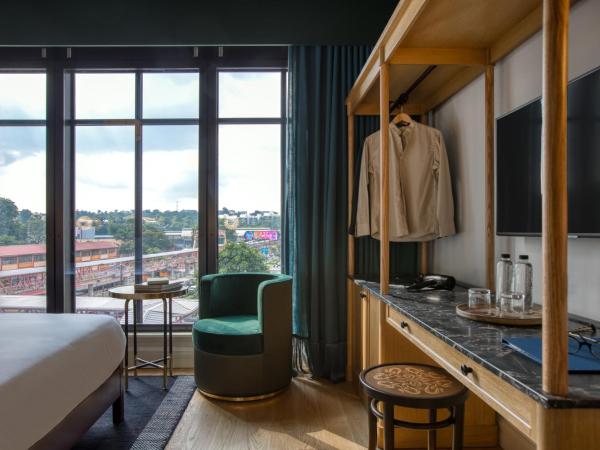 The Chow Kit - an Ormond Hotel : photo 2 de la chambre the king den