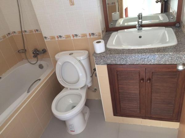 Kaewchantra Mansion : photo 2 de la chambre chambre double standard