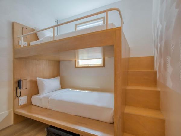 MoMo's Kuala Lumpur : photo 3 de la chambre bunkies - city view