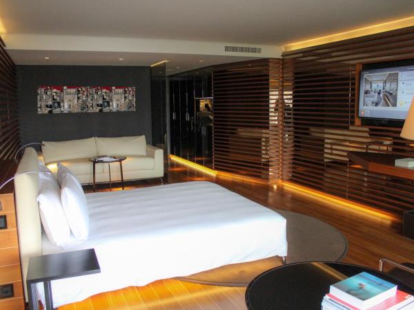 The View Lugano : photo 5 de la chambre suite junior classique - vue sur lac