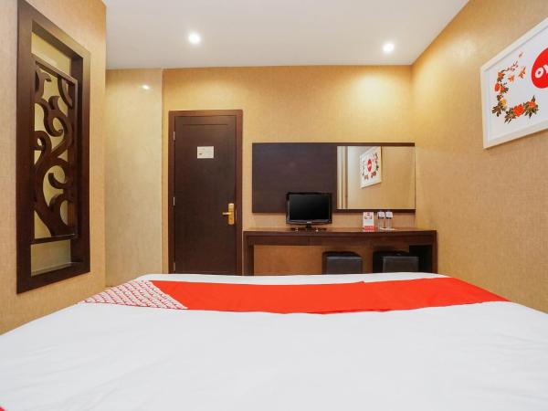 Collection O 252 Istana Permata Ngagel : photo 4 de la chambre chambre double standard