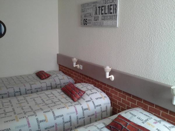 Contact Htel Come Inn : photo 2 de la chambre chambre lits jumeaux