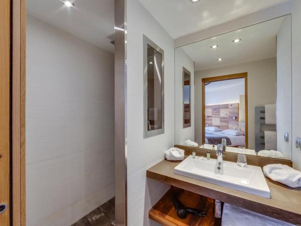 Chalet Hotel Du Fornet : photo 6 de la chambre chambre lits jumeaux standard