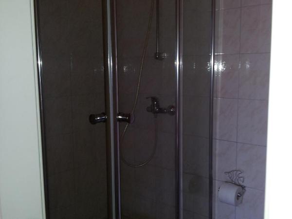 Pension Im Bett : photo 4 de la chambre chambre triple