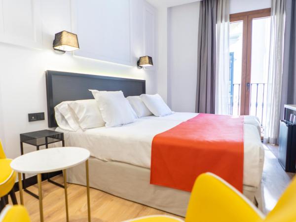 Hotel Boutique Puerta de las Granadas : photo 3 de la chambre hébergement Élégance - vue sur côte de gomérez