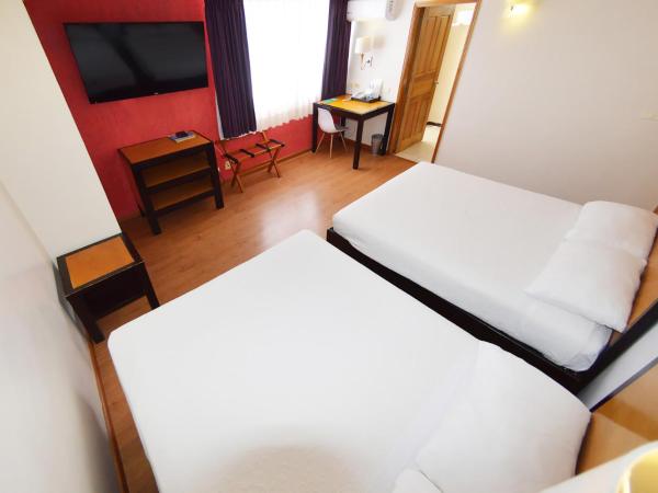 Centro 19 Hotel : photo 4 de la chambre chambre double avec 2 lits doubles