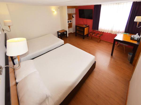 Centro 19 Hotel : photo 8 de la chambre chambre double avec 2 lits doubles