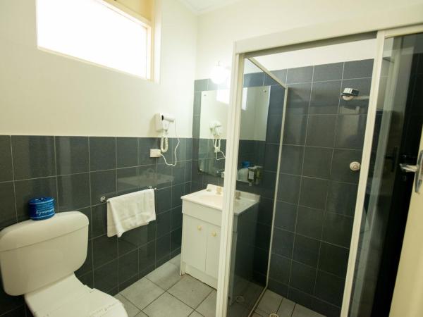 Jacksons Motor Inn : photo 3 de la chambre chambre lit queen-size Économique 2 adultes uniquement