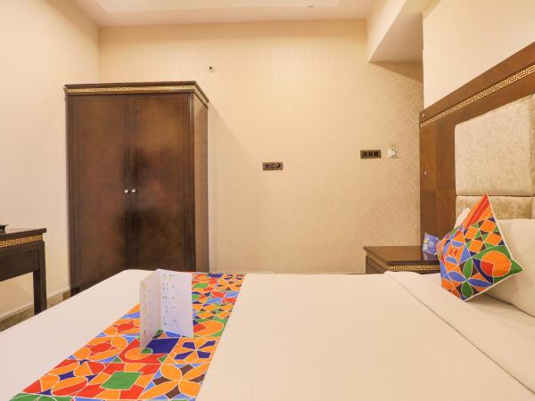 FabHotel Frazer Suites Pulikeshi Nagar : photo 3 de la chambre chambre deluxe