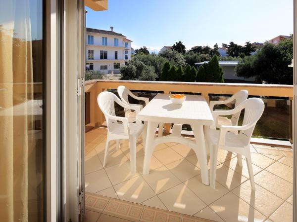 Resort Trcol : photo 8 de la chambre appartement - vue sur mer