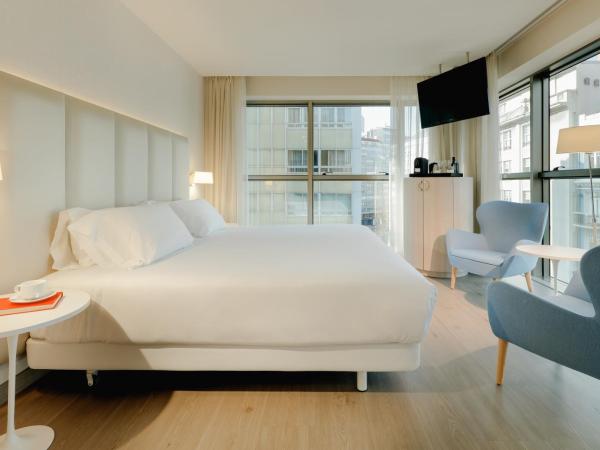 Hesperia A Coruña Centro : photo 2 de la chambre chambre deluxe