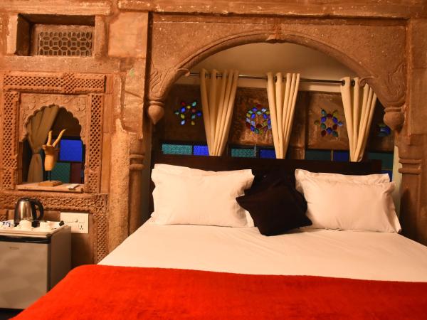 The Kutumb Villa - A Heritage Home Stay : photo 6 de la chambre chambre lit queen-size deluxe