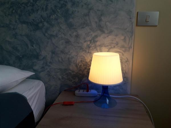 La Casa Nel Verde 2 : photo 6 de la chambre chambre double ou lits jumeaux avec salle de bains privative externe