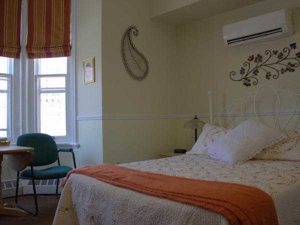 Garden South Park Inn : photo 3 de la chambre chambre lit queen-size