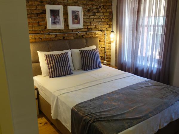 Mono Hotel : photo 4 de la chambre chambre double ou lits jumeaux - vue sur ville