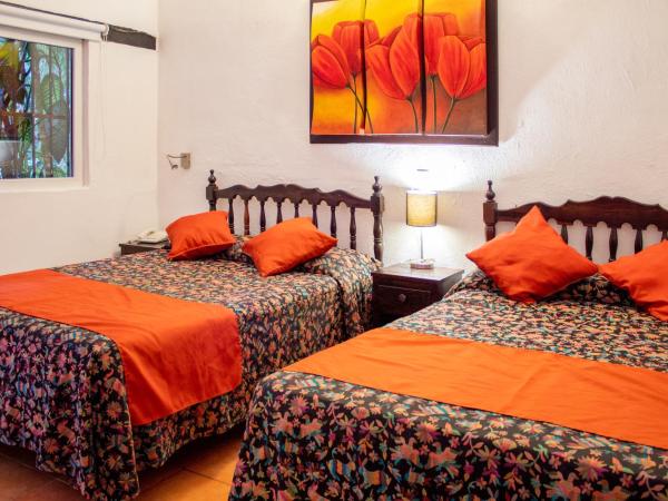 Hotel Posada De Roger : photo 7 de la chambre chambre double avec 2 lits doubles