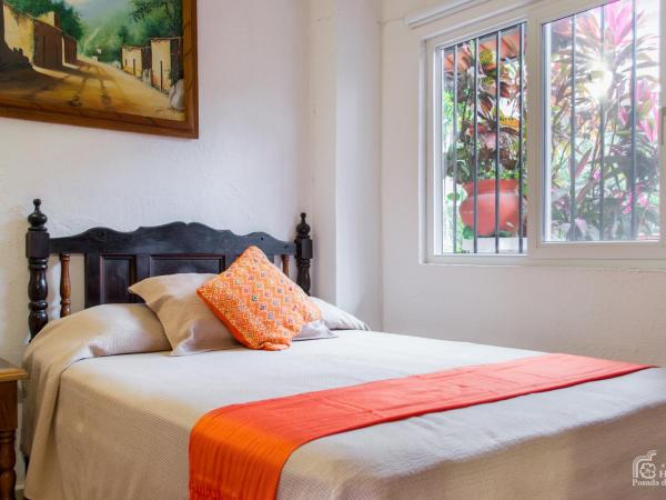 Hotel Posada De Roger : photo 5 de la chambre chambre double avec 2 lits doubles