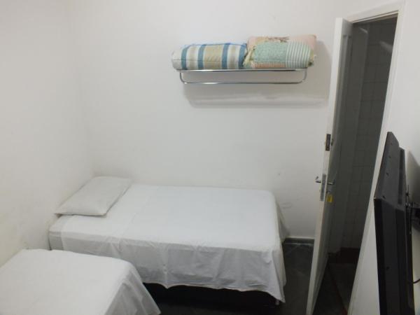 Hospedagem Henri Dunant : photo 3 de la chambre chambre lits jumeaux