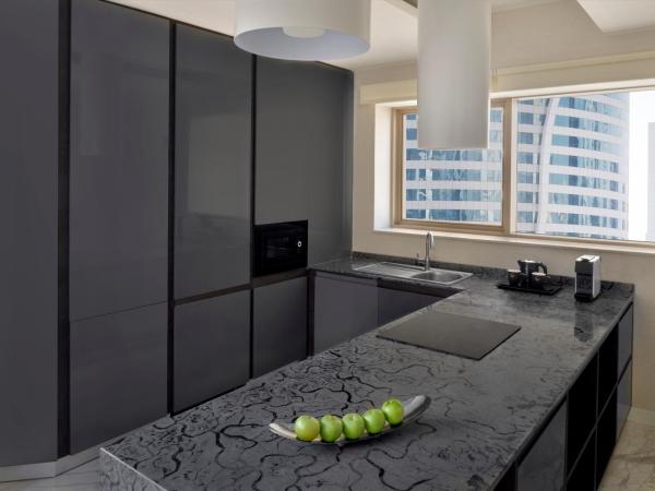 Mövenpick Hotel Apartments Downtown Dubai : photo 4 de la chambre penthouse 