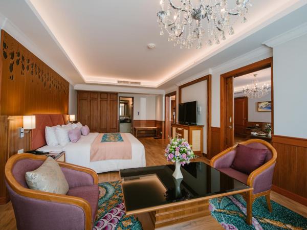 The Empress Premier Chiang Mai - SHA Extra Plus : photo 4 de la chambre suite exécutive