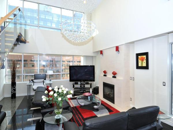 Yonge Suites Furnished Apartments : photo 4 de la chambre appartement 2 chambres de grand standing – duplex