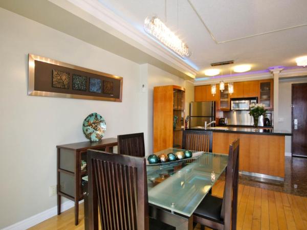 Yonge Suites Furnished Apartments : photo 4 de la chambre suite 2 chambres en duplex