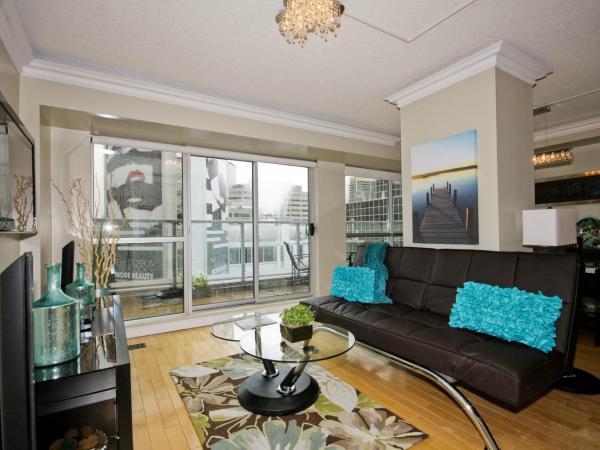 Yonge Suites Furnished Apartments : photo 2 de la chambre suite 2 chambres en duplex