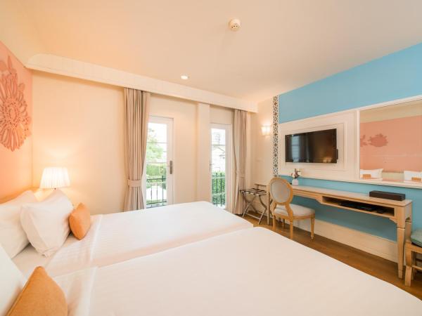 La Petite Salil Sukhumvit Thonglor 1 : photo 1 de la chambre chambre premier avec balcon