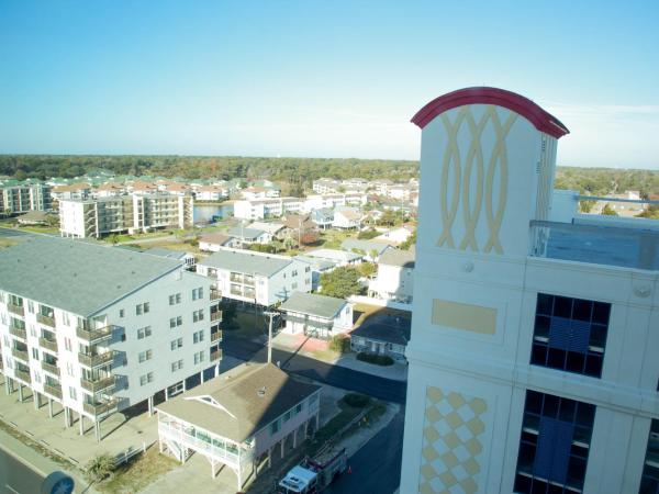 Towers at North Myrtle Beach : photo 2 de la chambre studio avec balcon 