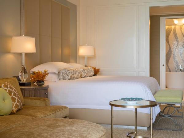 Four Seasons Resort Dubai at Jumeirah Beach : photo 2 de la chambre chambre lit king-size de luxe - vue partielle sur mer