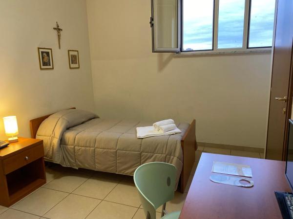 Casa per Ferie Sant'Anna : photo 3 de la chambre chambre simple avec salle de bains privative