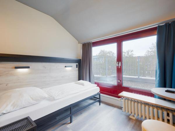 a&o Düsseldorf Hauptbahnhof : photo 1 de la chambre chambre simple