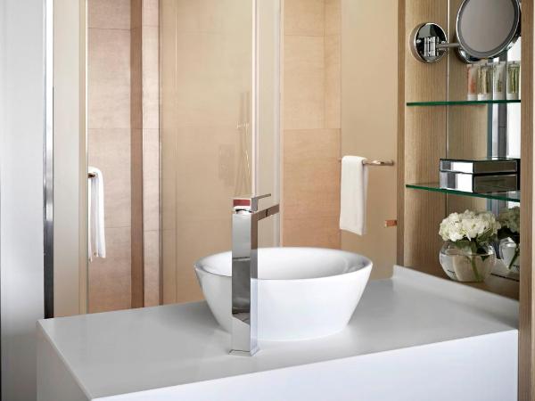 Avani Ibn Battuta Dubai Hotel : photo 6 de la chambre chambre supérieure avani