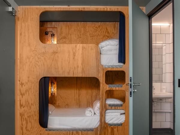 Eklo Clermont Ferrand Centre Gare : photo 3 de la chambre chambre familiale