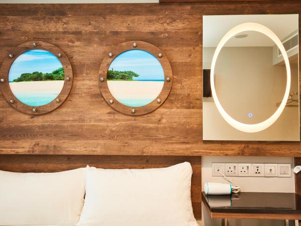 ibis budget Singapore Selegie : photo 5 de la chambre chambre triple cabine