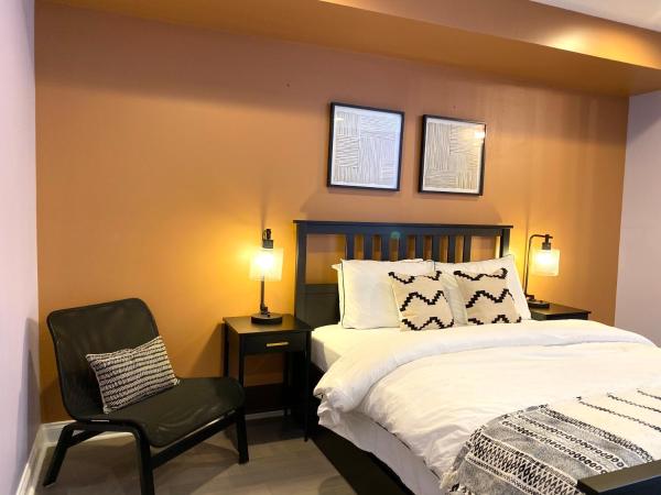 Alina & Fanny - Philadelphia 1210 Mt Vernon St : photo 4 de la chambre chambre lit queen-size