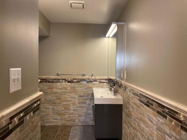 Alina & Fanny - Philadelphia 1210 Mt Vernon St : photo 4 de la chambre chambre lit queen-size