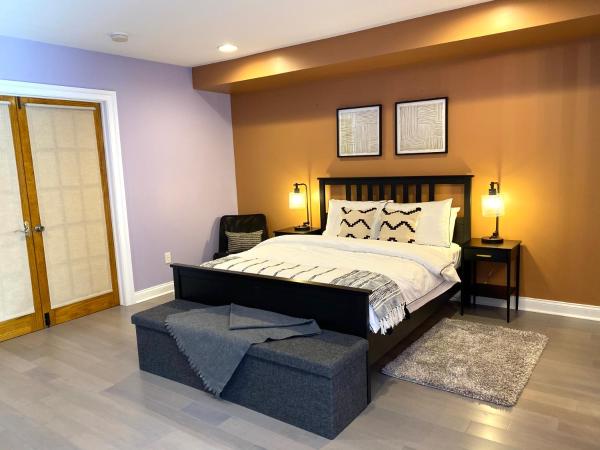 Alina & Fanny - Philadelphia 1210 Mt Vernon St : photo 3 de la chambre chambre lit queen-size