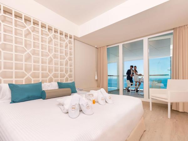 Amàre Beach Hotel Marbella - Adults Only Recommended : photo 6 de la chambre chambre double ou lits jumeaux the one oh la lá - vue sur mer