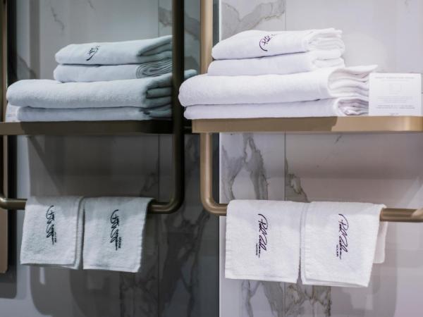 Pod Zidom Rooms : photo 7 de la chambre chambre double deluxe avec balcon